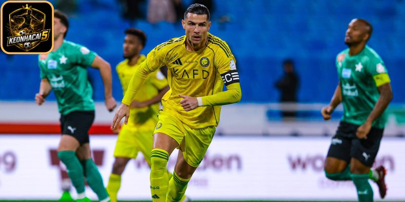 Ronaldo còn cơ hội hoàn tất cú đúp danh hiệu