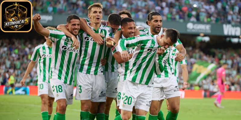 Real Betis sáng cửa dự Champions League
