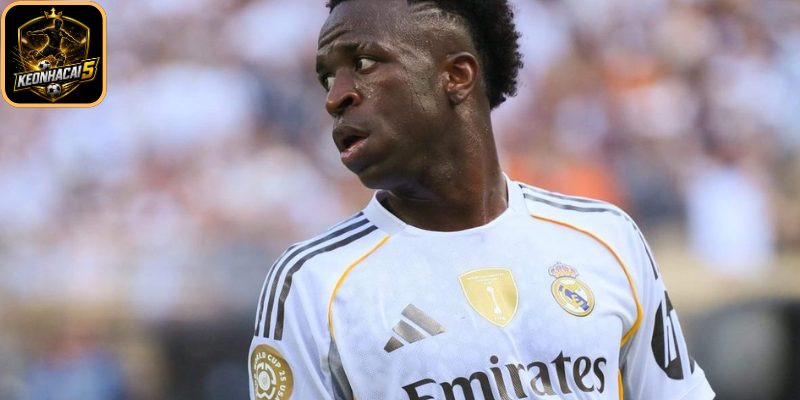 Vinicius đứng trước nguy cơ rời Bernabeu